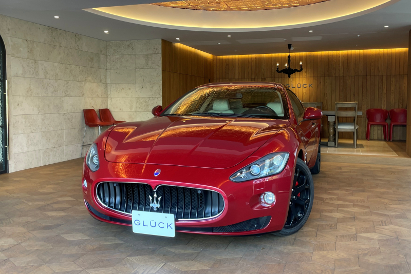 マセラティ グランツーリズモ 中古車