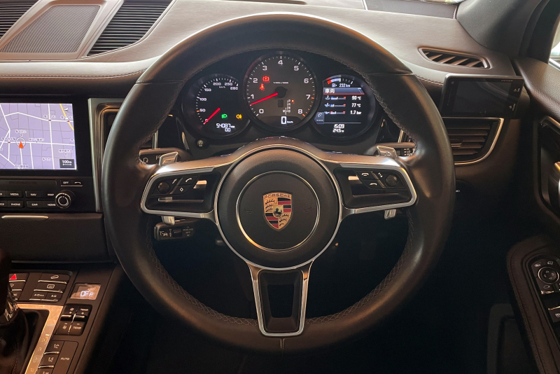 ポルシェ マカン 中古車