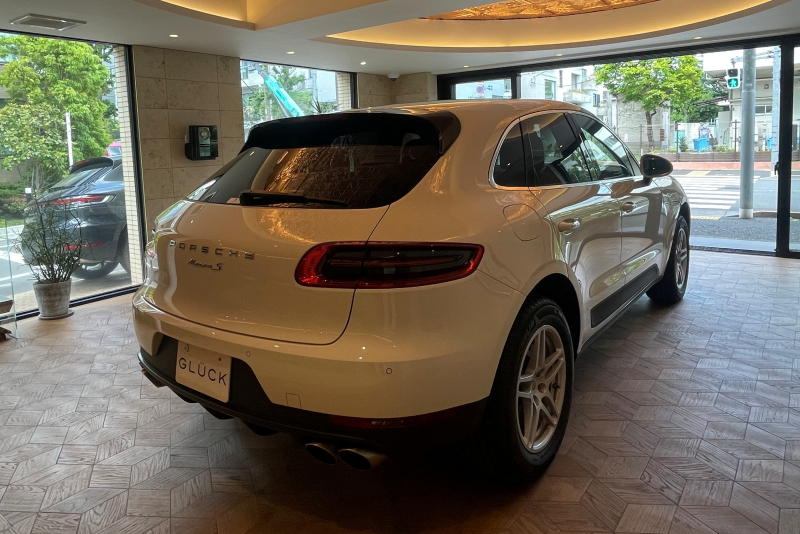 ポルシェ マカン 中古車