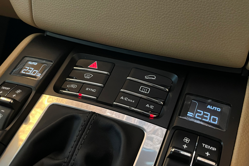 ポルシェ マカン 中古車