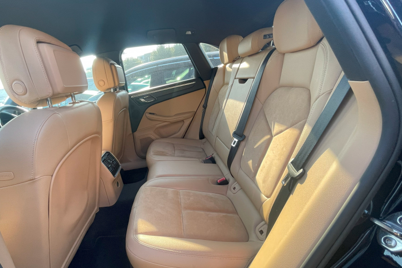 ポルシェ マカン 中古車