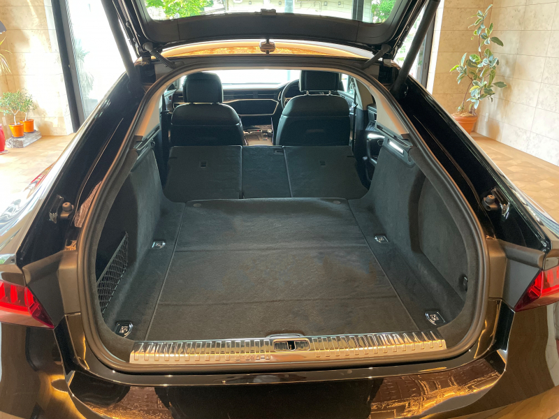 アウディ A7 中古車