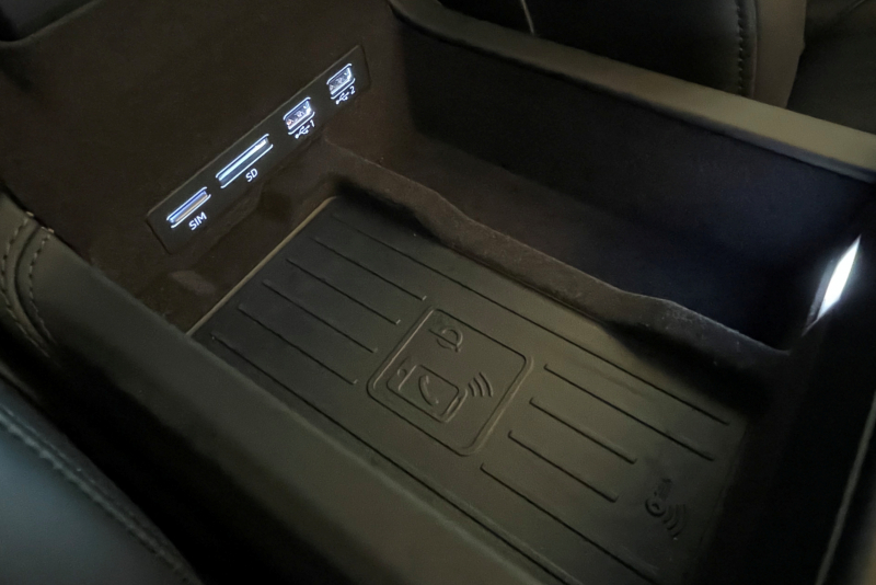 アウディ A7 中古車