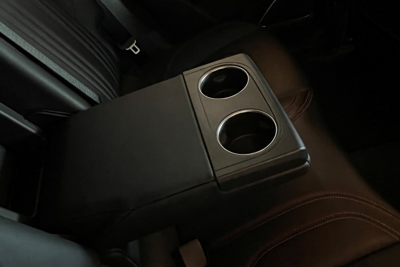 マセラティ レヴァンテ 中古車