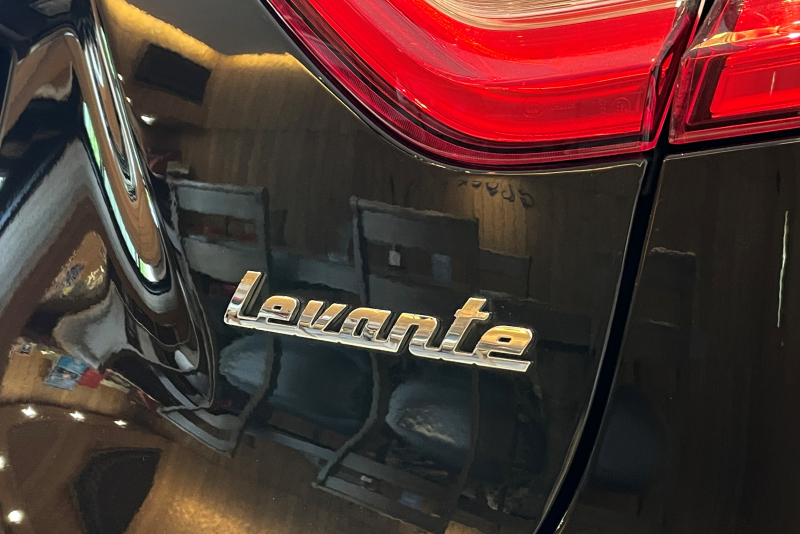 マセラティ レヴァンテ 中古車