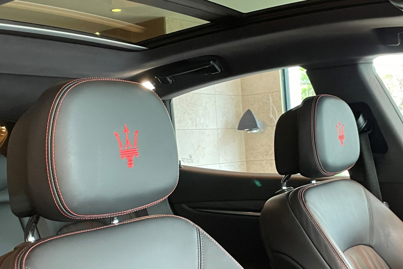 マセラティ レヴァンテ 中古車