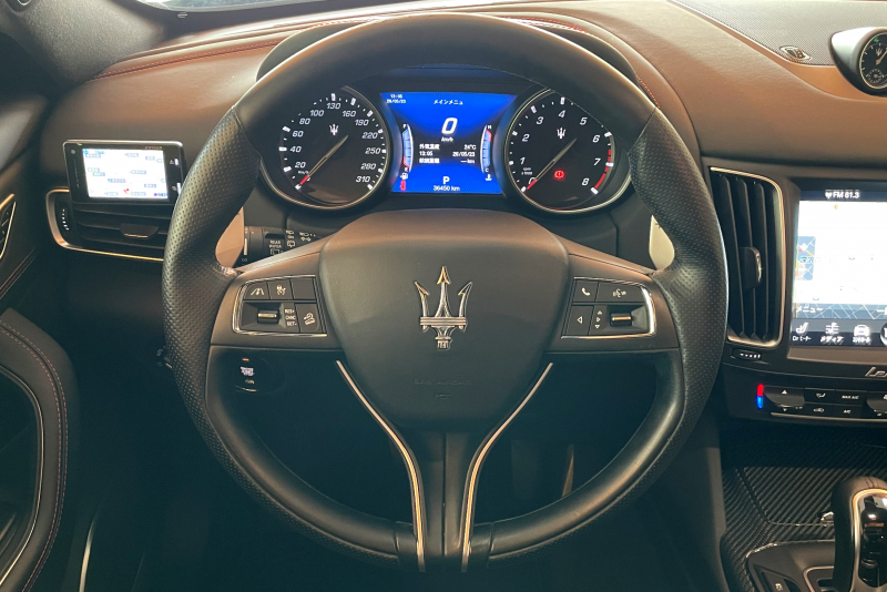 マセラティ レヴァンテ 中古車