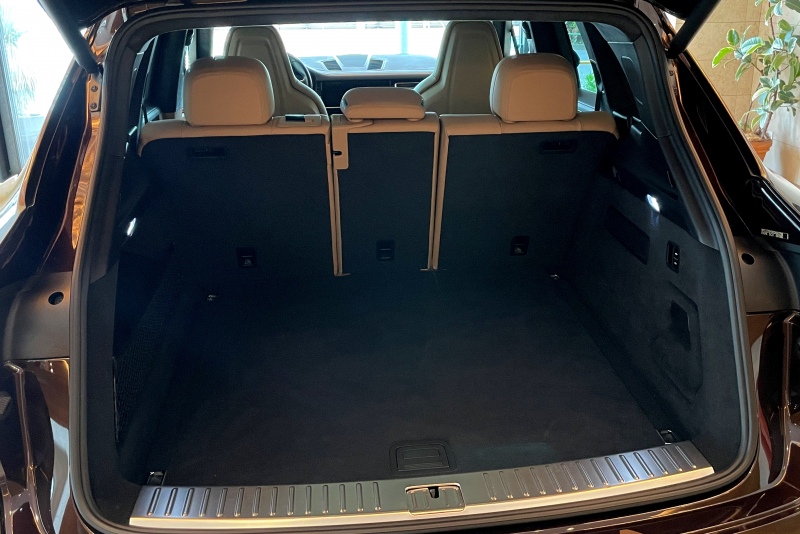 ポルシェ カイエン 中古車