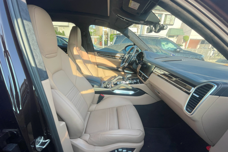 ポルシェ カイエン 中古車