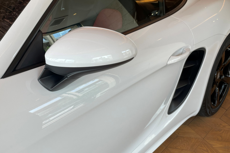 ポルシェ 718 ケイマン 中古車