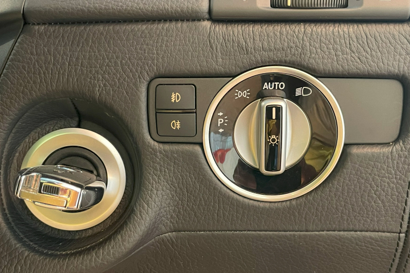 メルセデスベンツ Gクラス 中古車