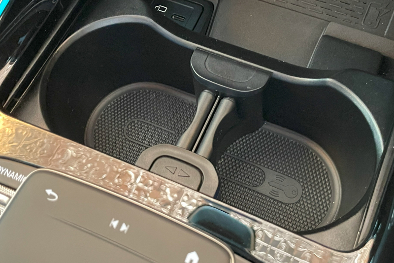 メルセデスベンツ GLB 中古車