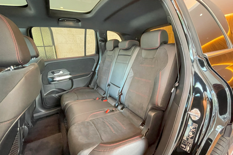 メルセデスベンツ GLB 中古車