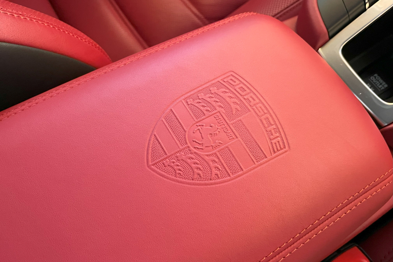 ポルシェ マカン 中古車