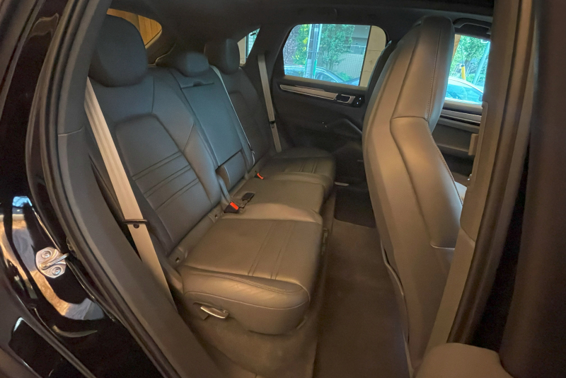 ポルシェ カイエン 中古車