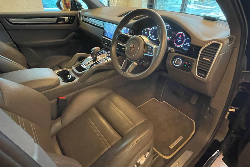 ポルシェ カイエン 中古車