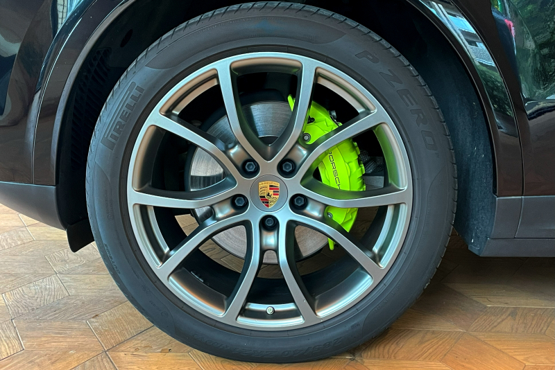 ポルシェ カイエン 中古車