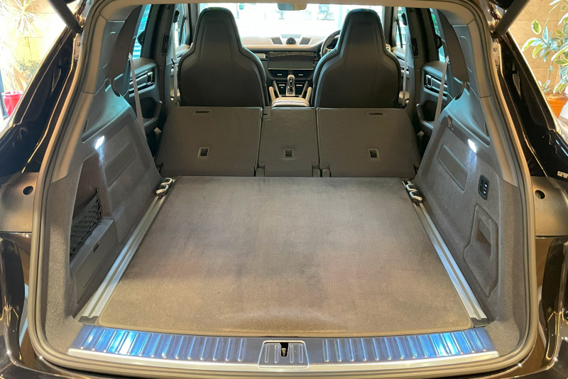 ポルシェ カイエン 中古車