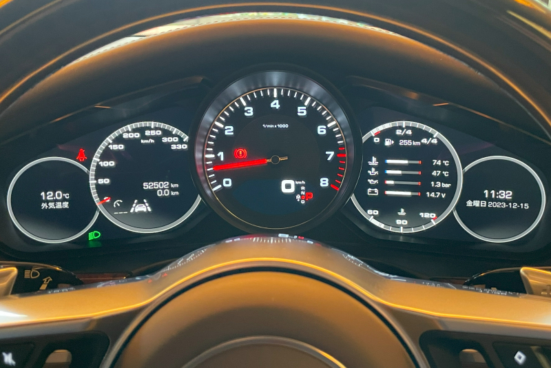 ポルシェ パナメーラ 中古車