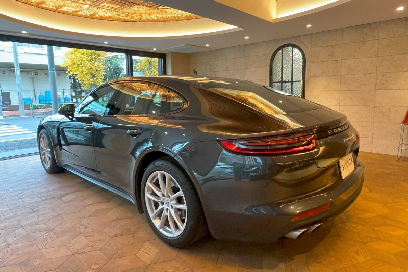 ポルシェ パナメーラ 中古車