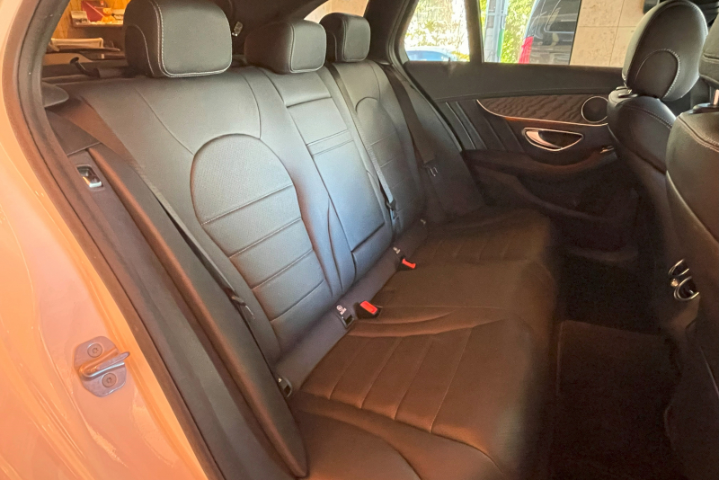 メルセデスベンツ Cクラス 中古車
