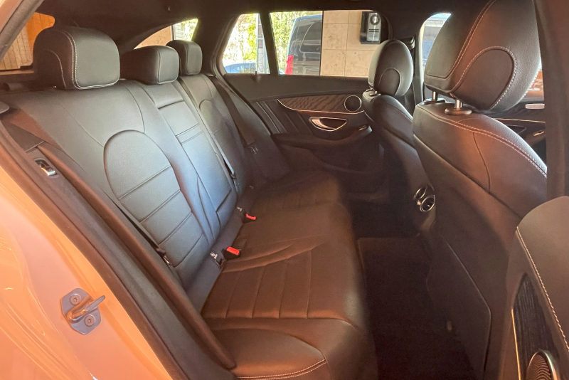 メルセデスベンツ Cクラス 中古車