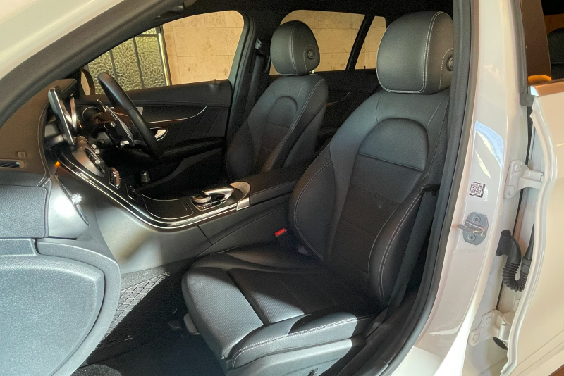 メルセデスベンツ Cクラス 中古車