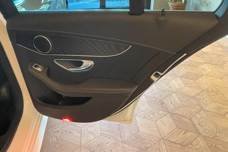 メルセデスベンツ Cクラス 中古車