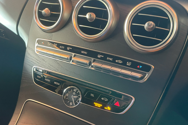 メルセデスベンツ Cクラス 中古車