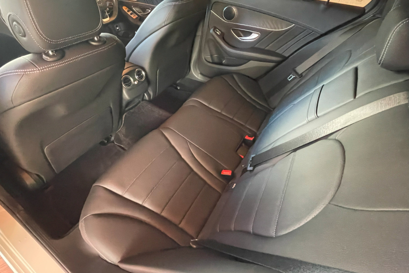 メルセデスベンツ Cクラス 中古車