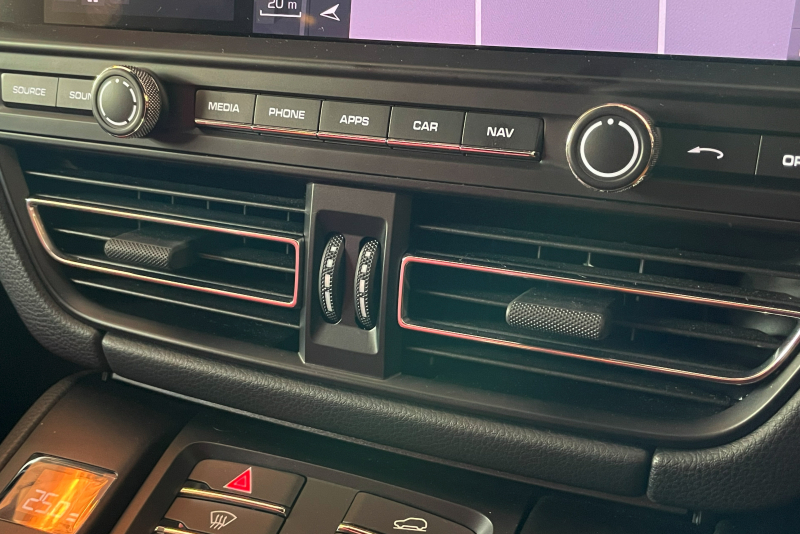 ポルシェ マカン 中古車