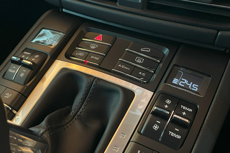 ポルシェ マカン 中古車