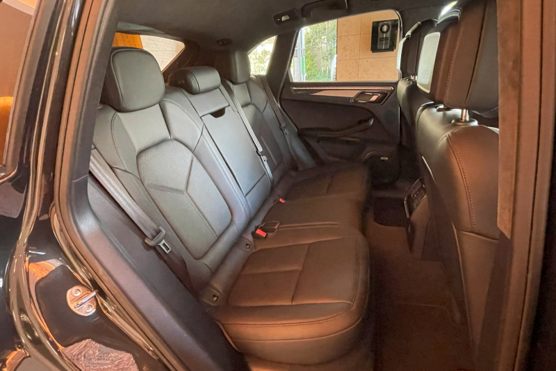 ポルシェ マカン 中古車