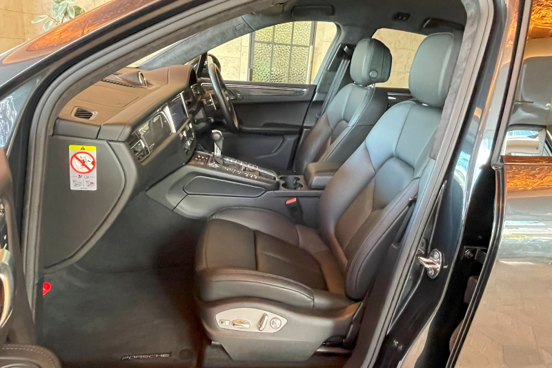 ポルシェ マカン 中古車