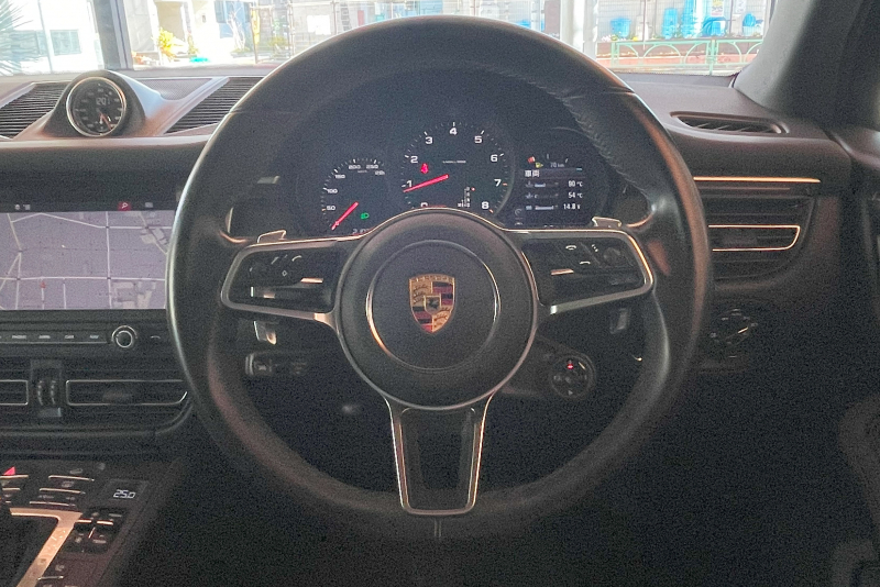 ポルシェ マカン 中古車