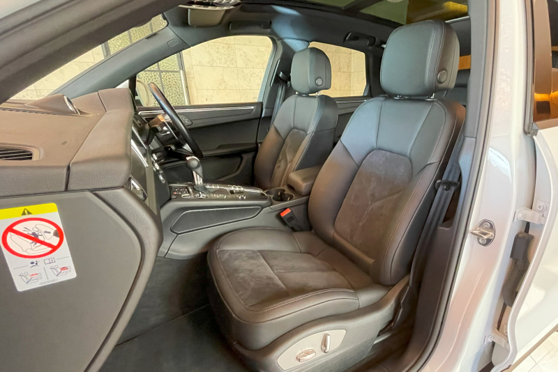 ポルシェ マカン 中古車