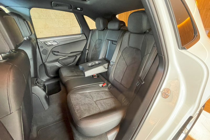 ポルシェ マカン 中古車