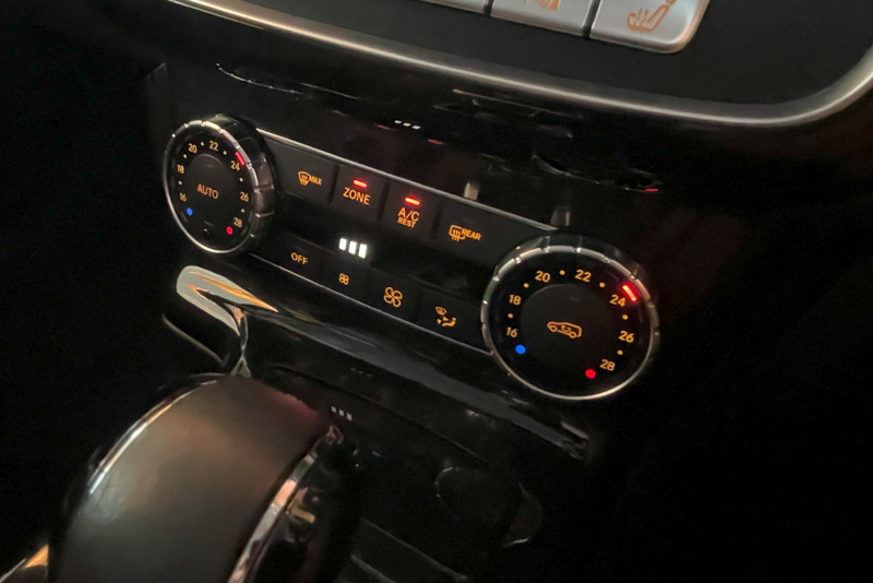 メルセデスベンツ Gクラス 中古車