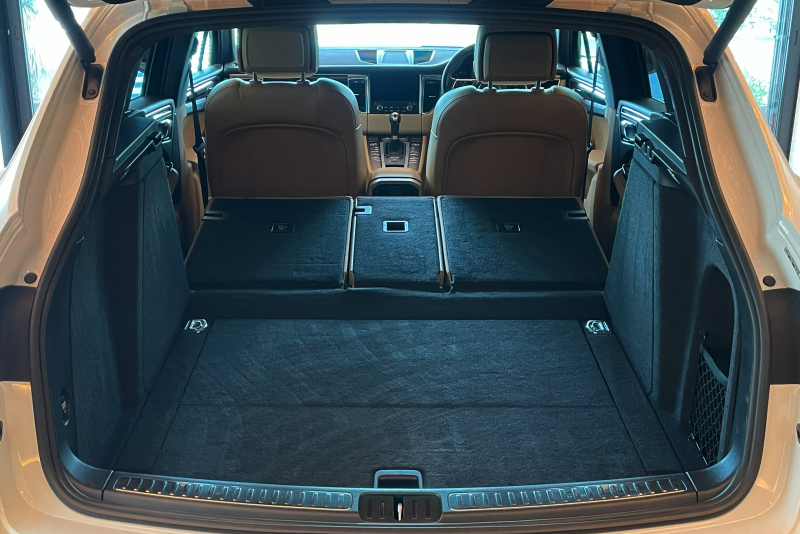 ポルシェ マカン 中古車