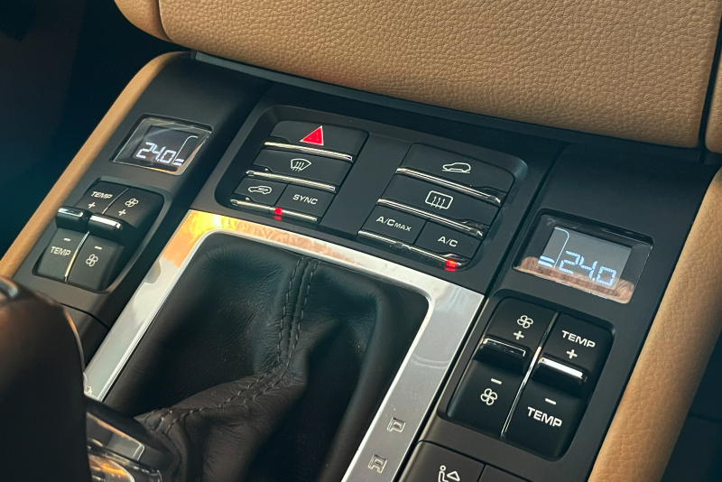 ポルシェ マカン 中古車