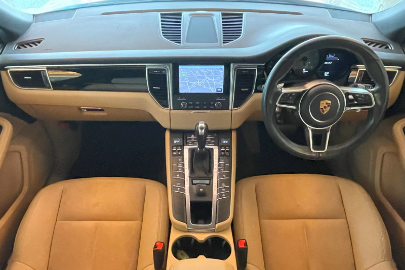 ポルシェ マカン 中古車