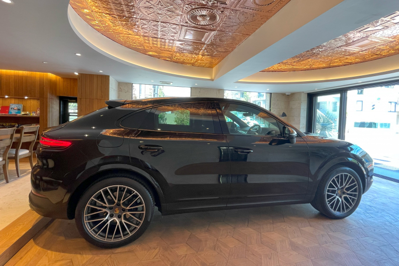 ポルシェ カイエンクーペ 中古車