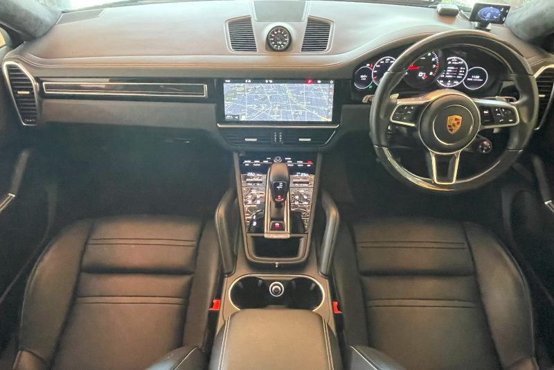 ポルシェ カイエンクーペ 中古車