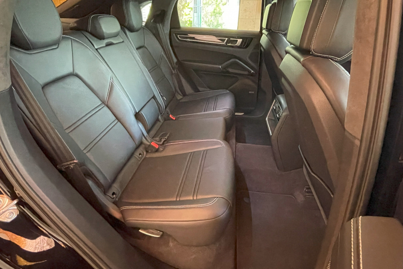 ポルシェ カイエンクーペ 中古車