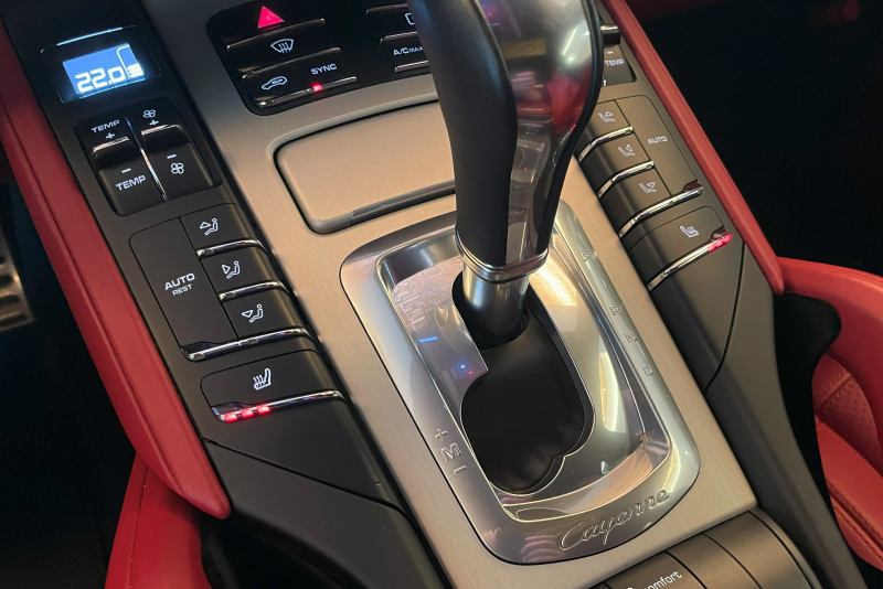 ポルシェ カイエン 中古車