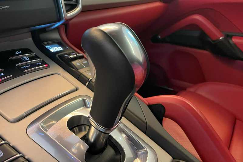 ポルシェ カイエン 中古車