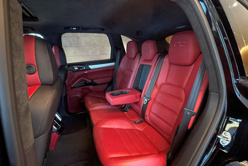 ポルシェ カイエン 中古車