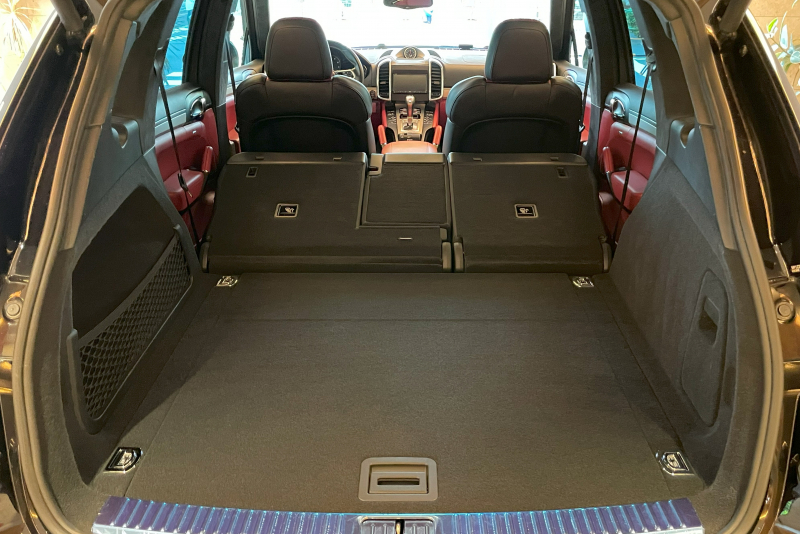 ポルシェ カイエン 中古車