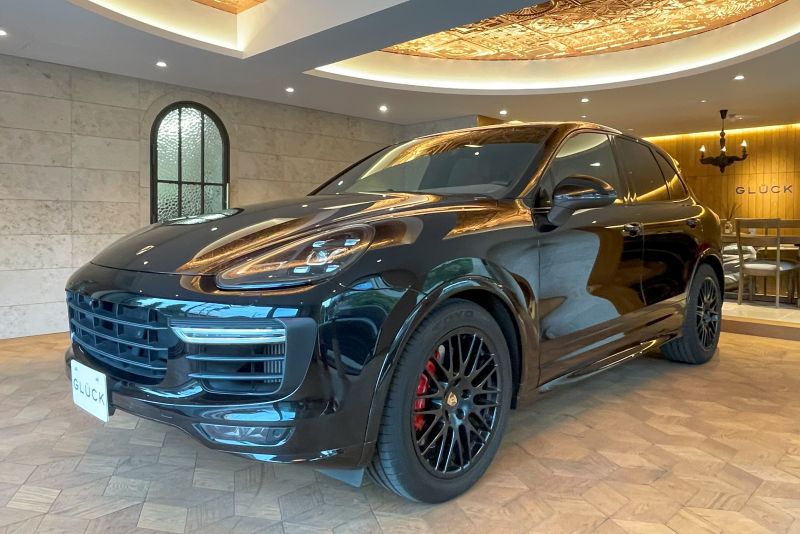 ポルシェ カイエン GTS 3.6 ツインターボ 4WD サンルーフ