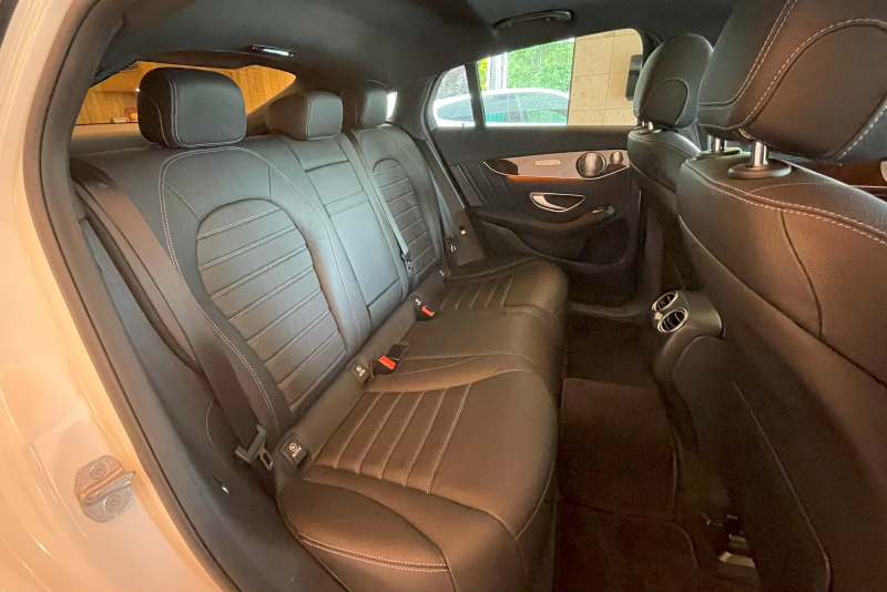 メルセデスベンツ GLCクーペ 中古車